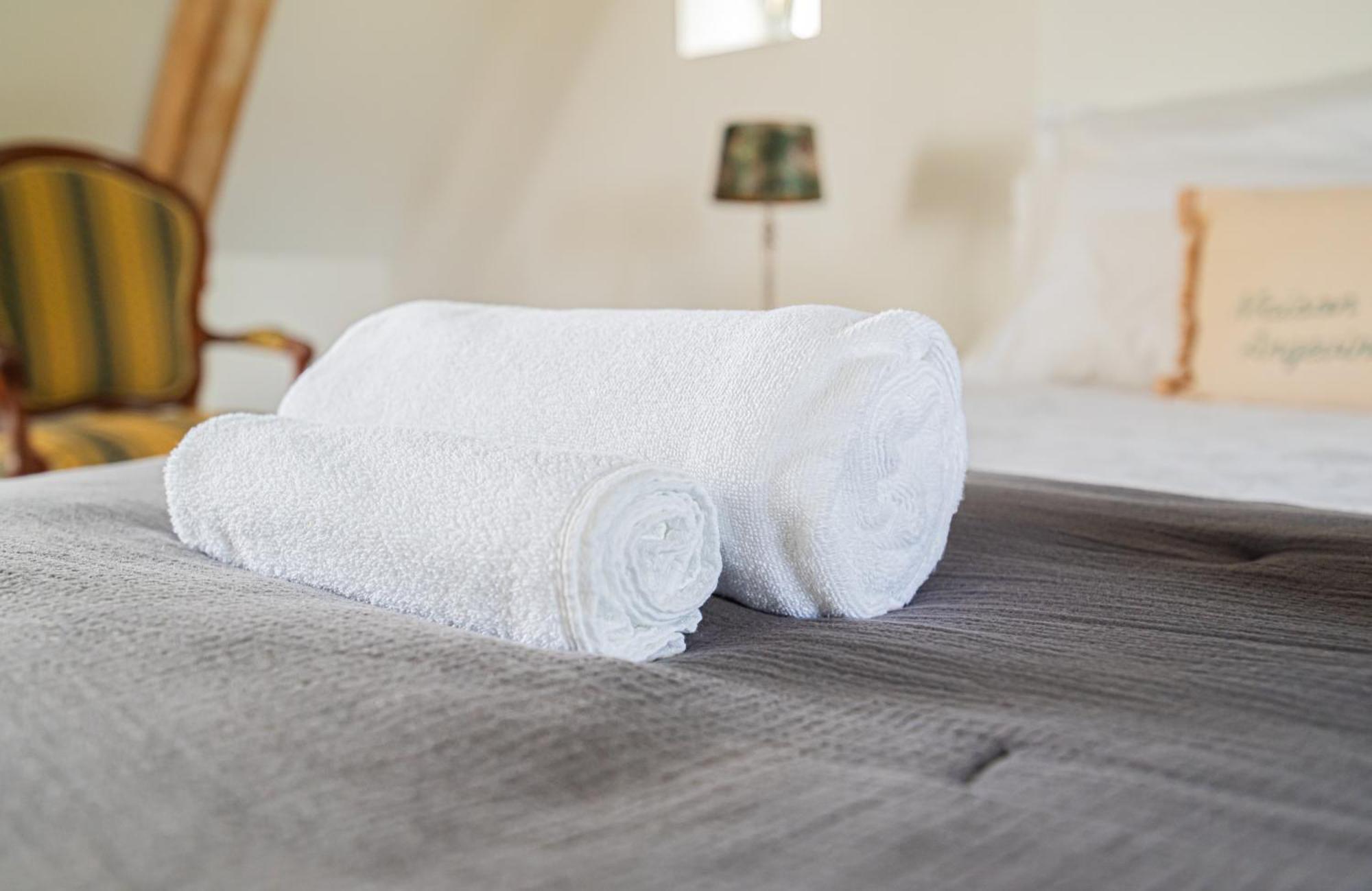 Hotel La Fontaine Du Mont Murs-Erigne Zewnętrze zdjęcie
